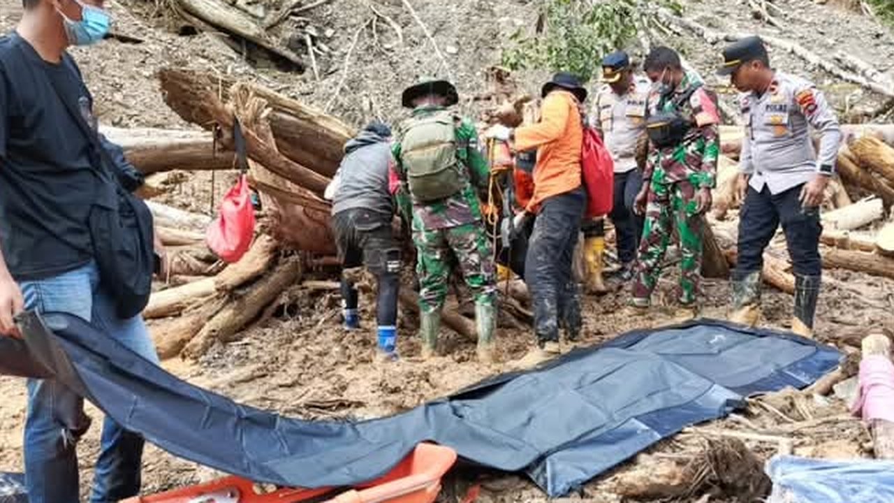 Kemensos Kirim Bantuan untuk Korban Longsor di Pegunungan Arfak