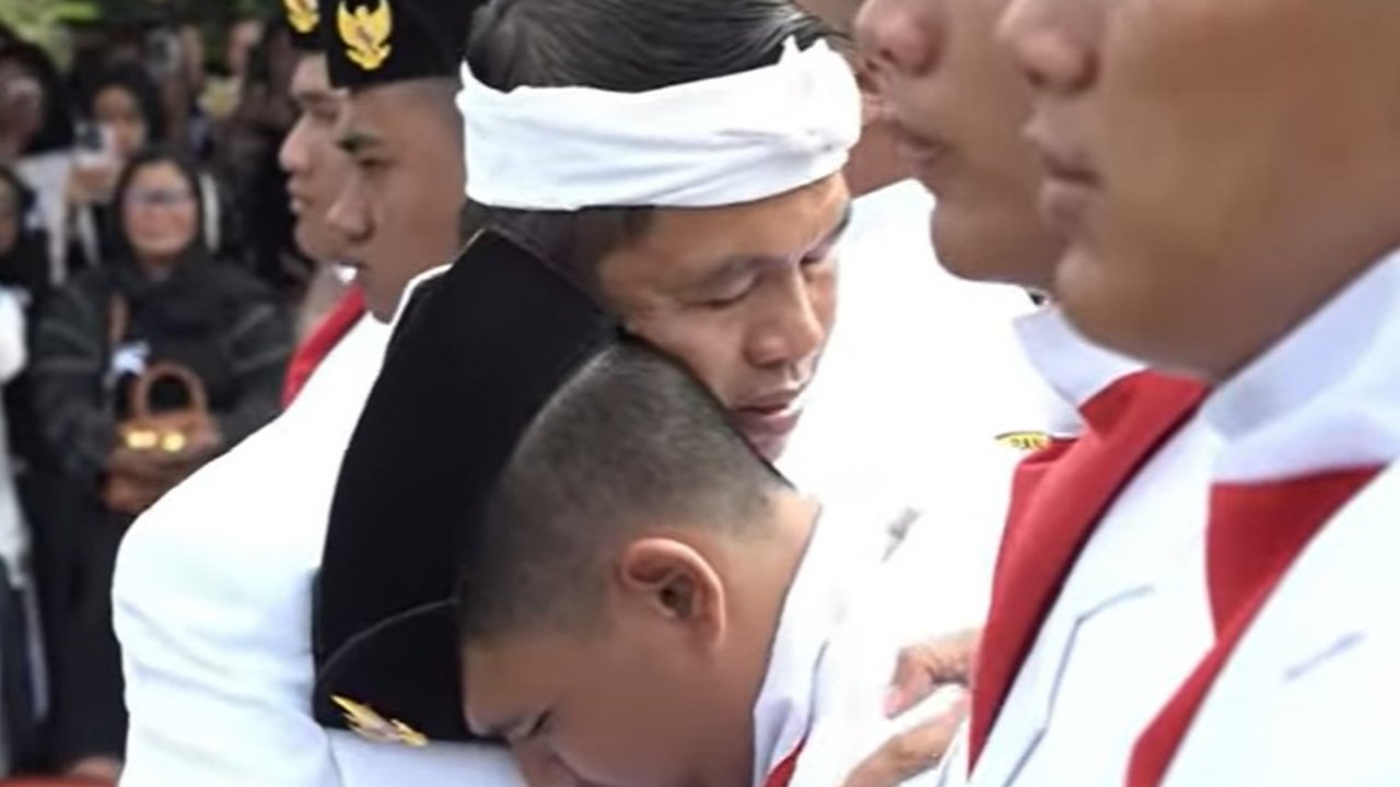 Momen Lucu Istri Andre Rosiade Video Call Dedi Mulyadi Minta Arhan hingga Suaminya Dibawa ke Barak Militer