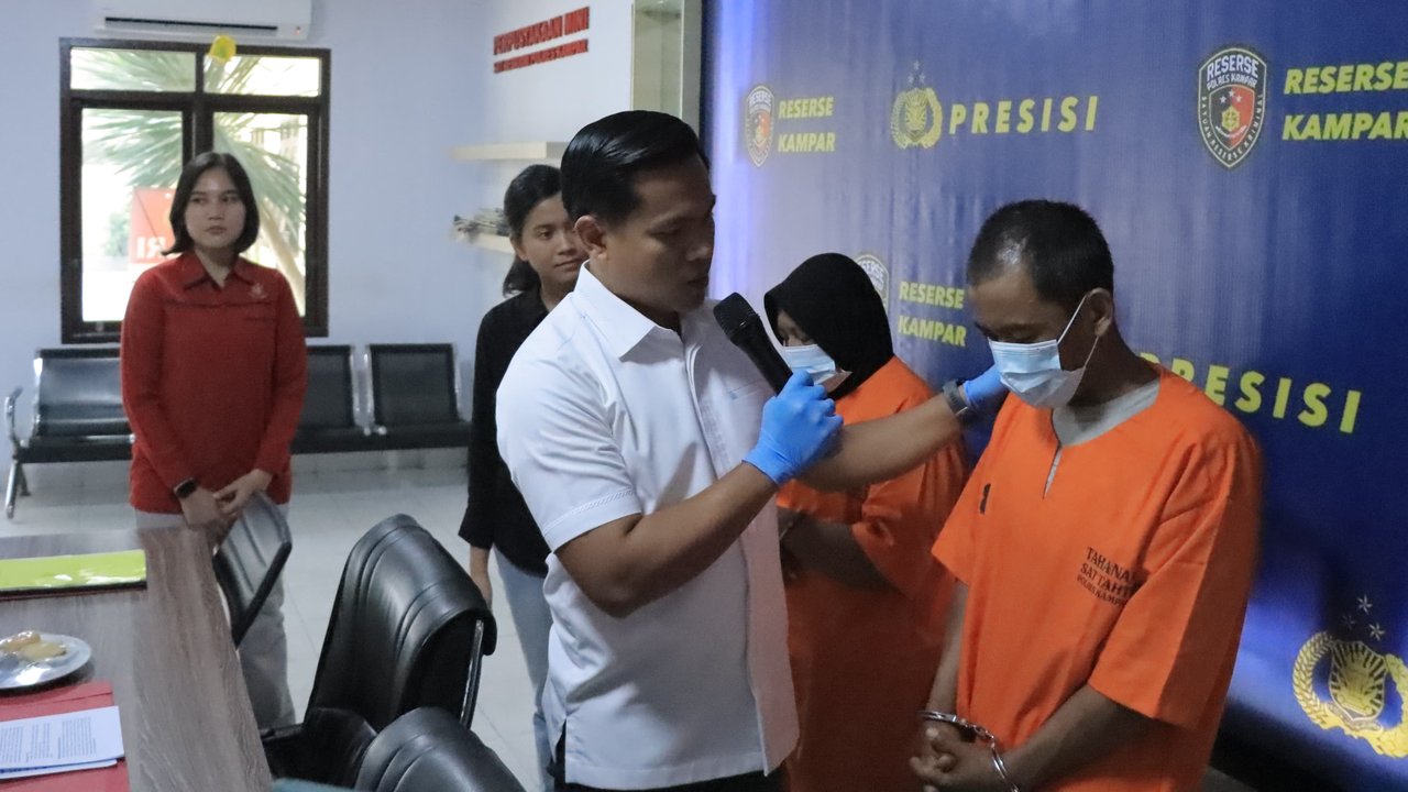 Ayah Tiri Cabuli Anaknya Sejak SD, Gilanya Lagi Dipaksa ‘Threesome’ Bareng Istrinya selama 9 Tahun