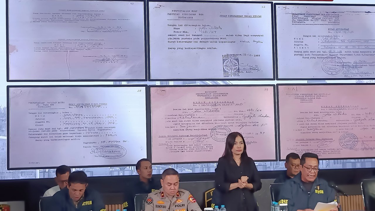 Babak Baru Kasus Laporan Ijazah Palsu Jokowi, Dinyatakan Polisi Asli hingga Roy Suryo Ngadu Komnas HAM
