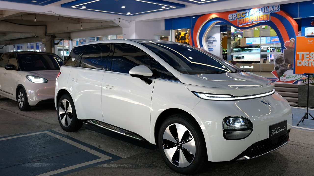 Wuling Luncurkan Program Cross Industry Collaboration dengan Electronic City untuk Hadiah Mobil Listrik