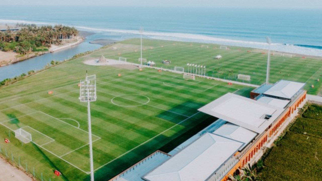 Bali United Training Center yang menjadi markas Timnas Indonesia menjelang laga lanjutan Kualifikasi Piala Dunia 2026 zona Asia putaran ketiga.