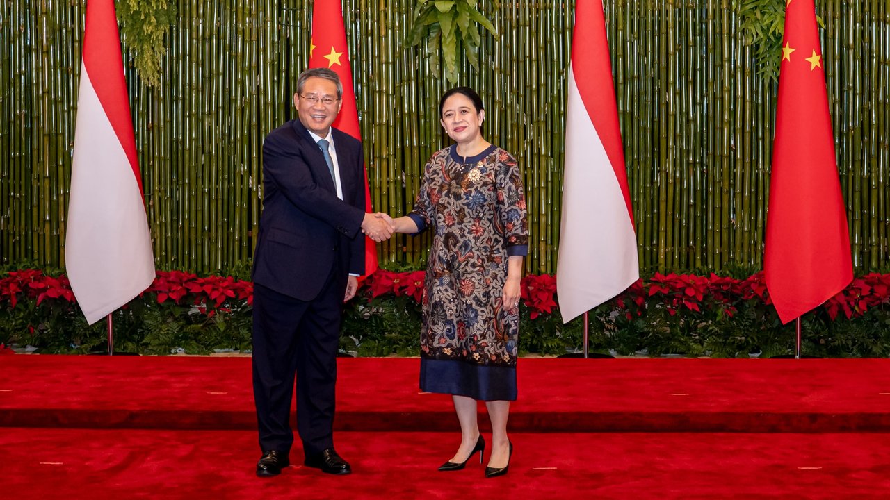 Ketua DPR RI Puan Maharani menerima kunjungan resmi Perdana Menteri Republik Rakyat Tiongkok (RRT) Li Qiang di Gedung DPR