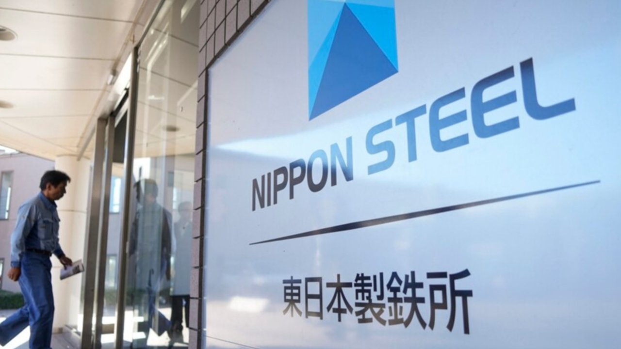 Saham Nippon Steel Melonjak Setelah Trump Dukung Akuisisi US Steel