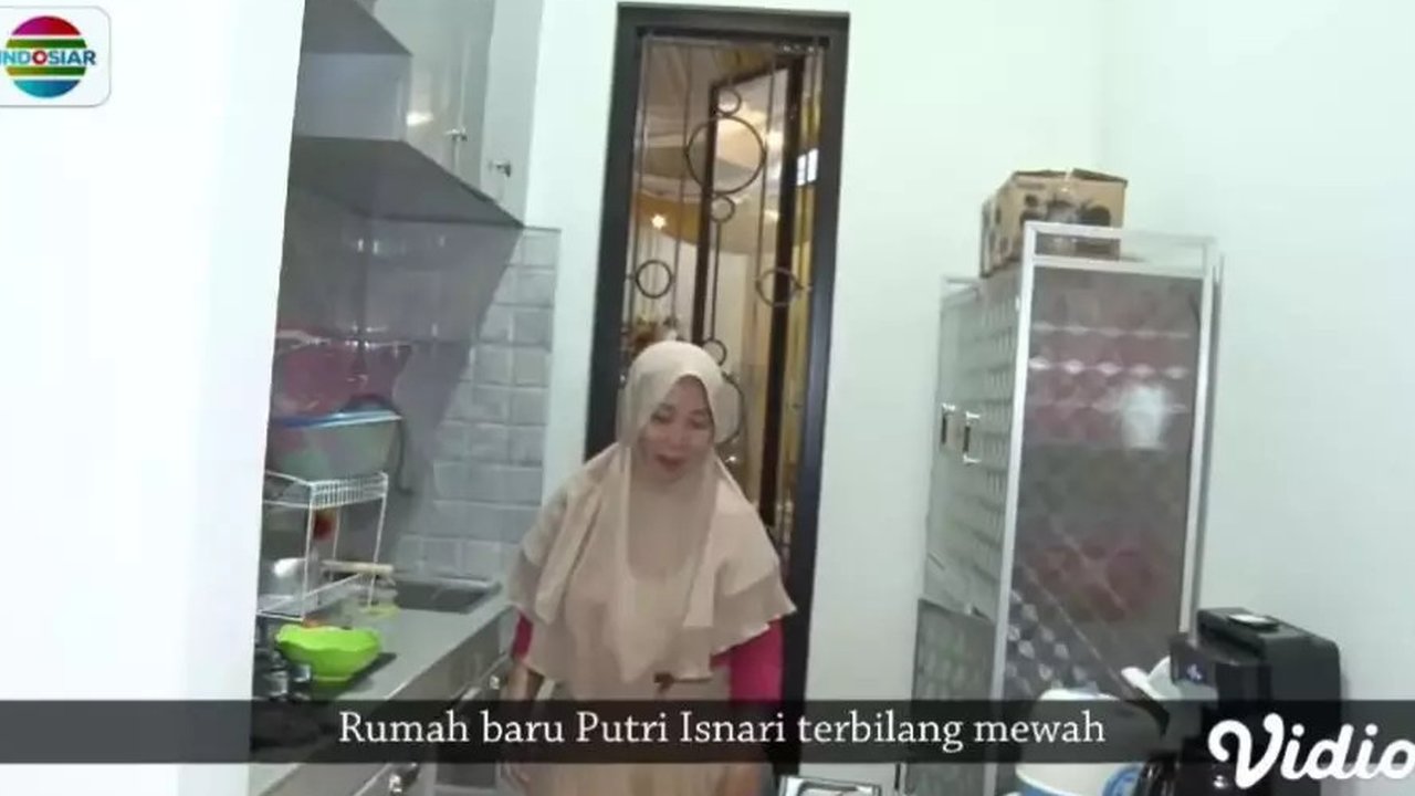 4 Potret Dapur Sederhana Putri D'Academy, Tak Terlalu Luas - Kulkas 'Sultan' yang Isinya Bikin Melongo