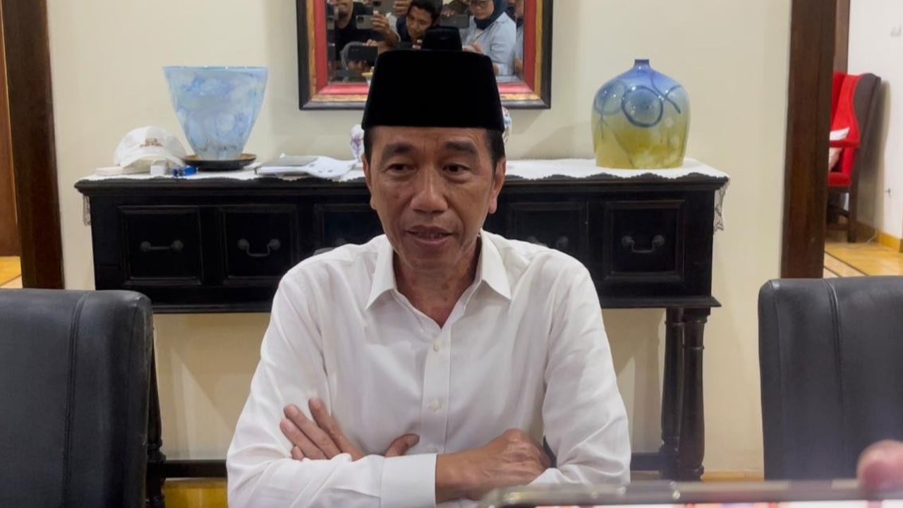 Jokowi tanggapi polemik ijazah asli