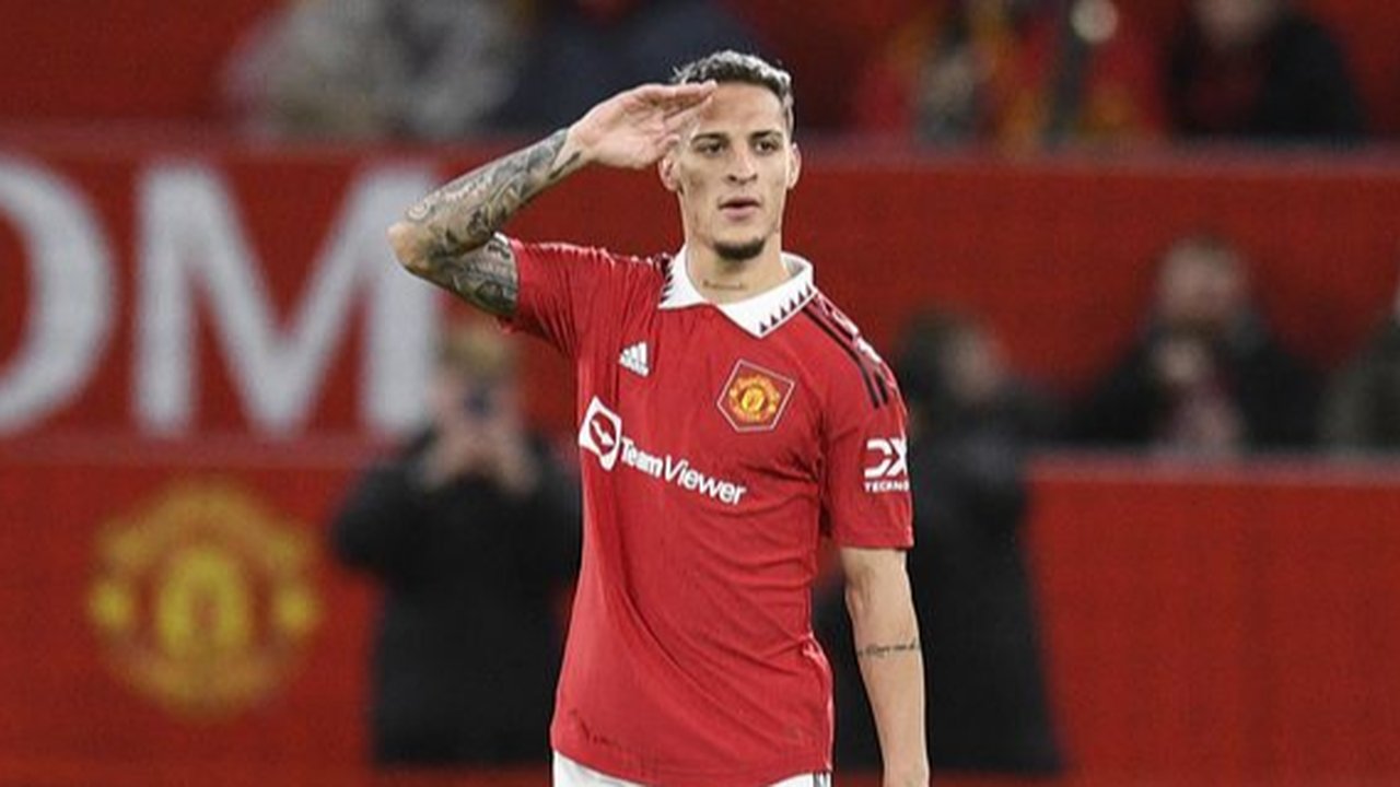 Antony Ungkap Depresi di Manchester United: Hari-Hari Tanpa Makan, Terkurung di Kamar