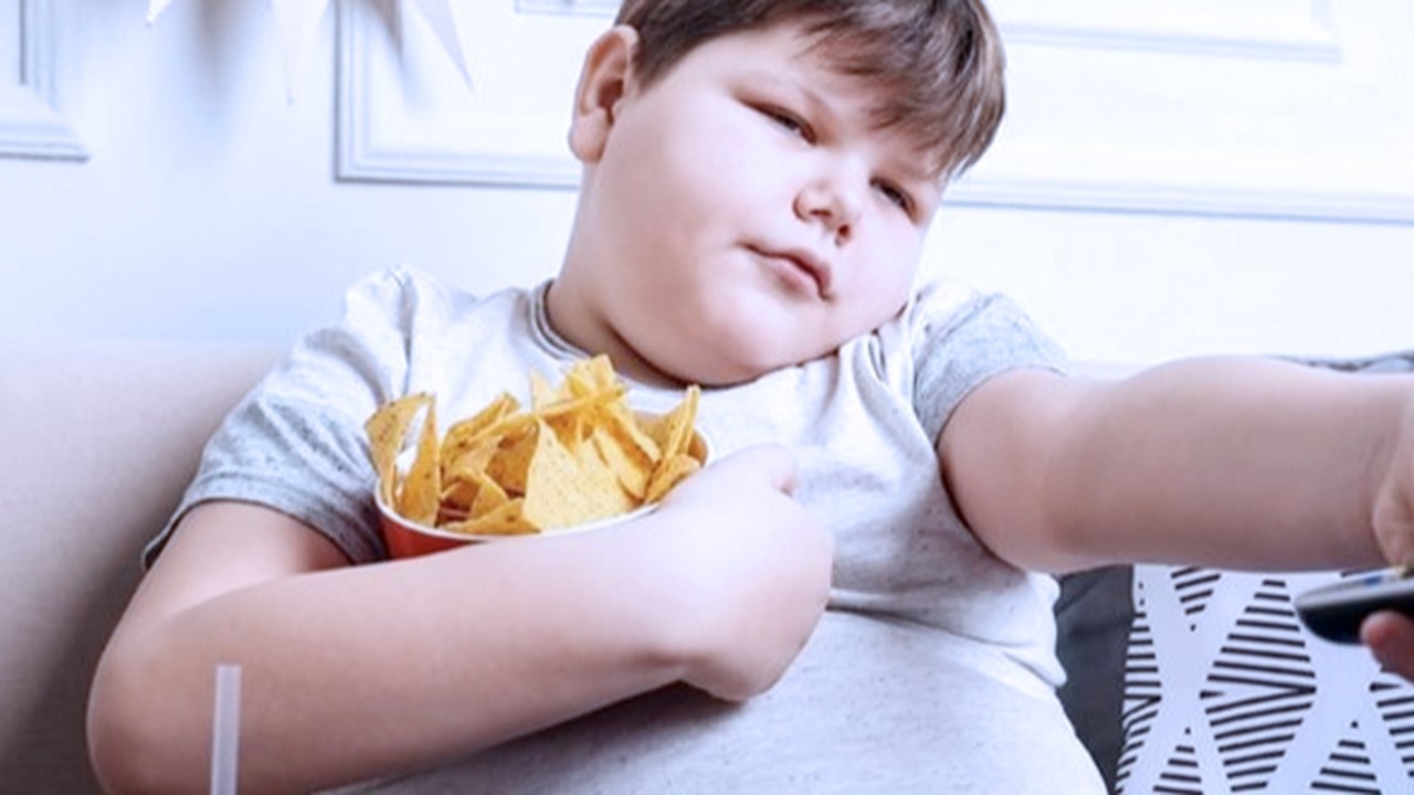 ilustrasi anak obesitas