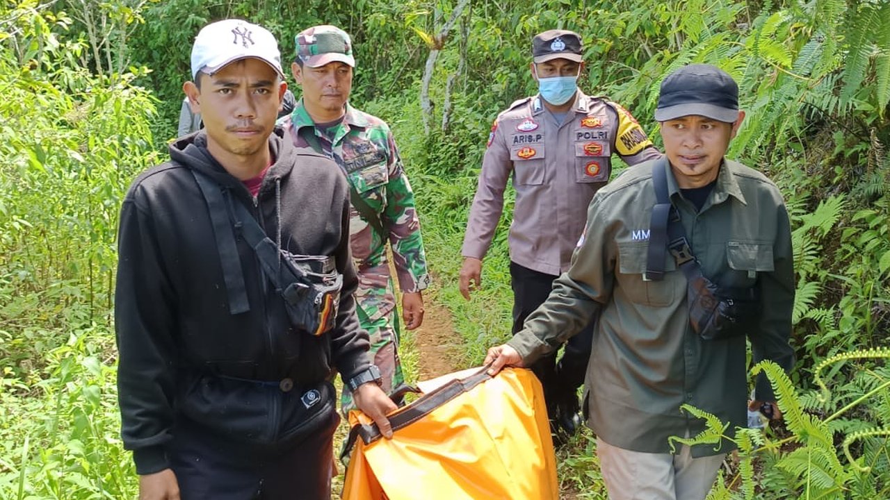 Badan dan Kaki Hilang, Seorang Pria Tewas Tinggal Kepala di Tengah Hutan Lampung