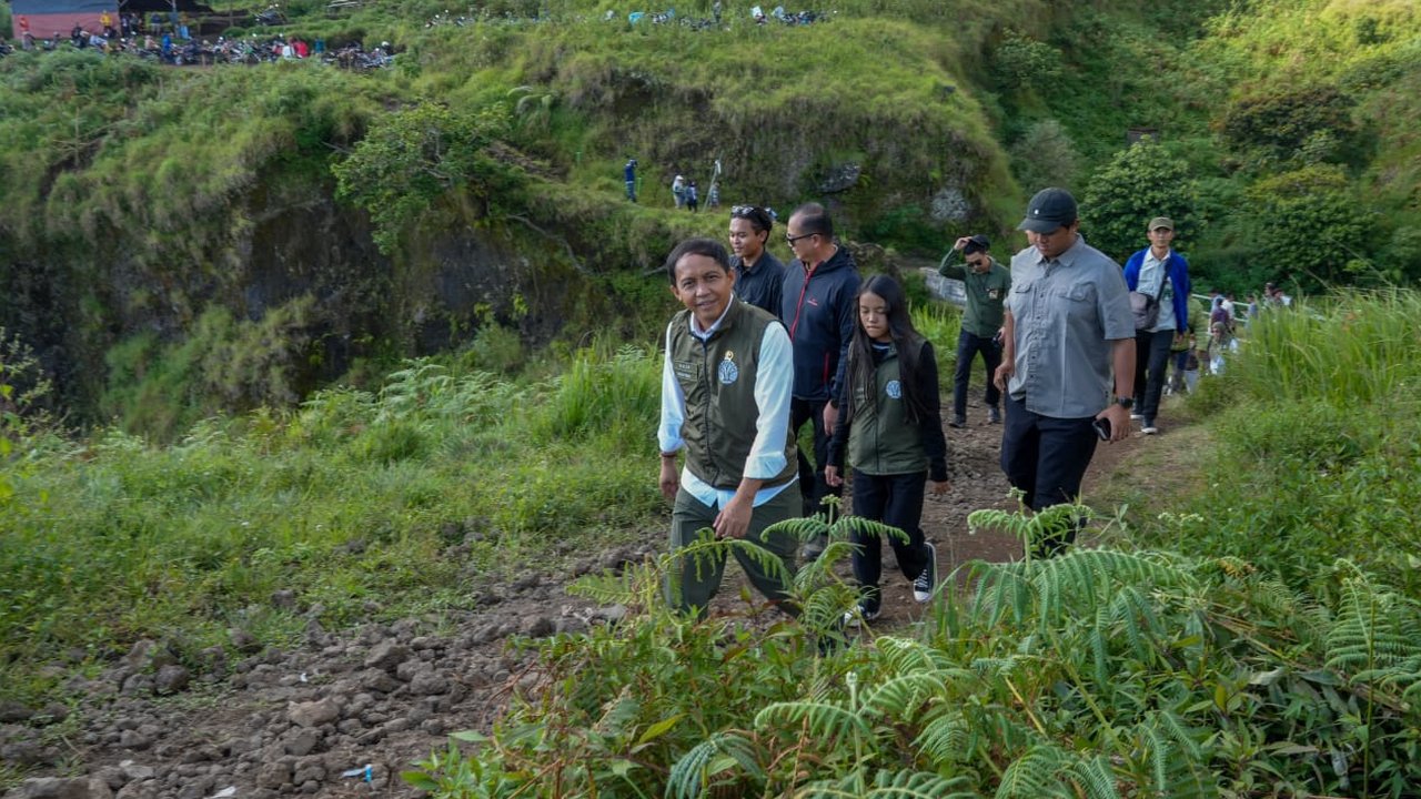 Petani Kayu Putih Boyolali Terpuruk, Menhut Siap Laporkan ke Mendag