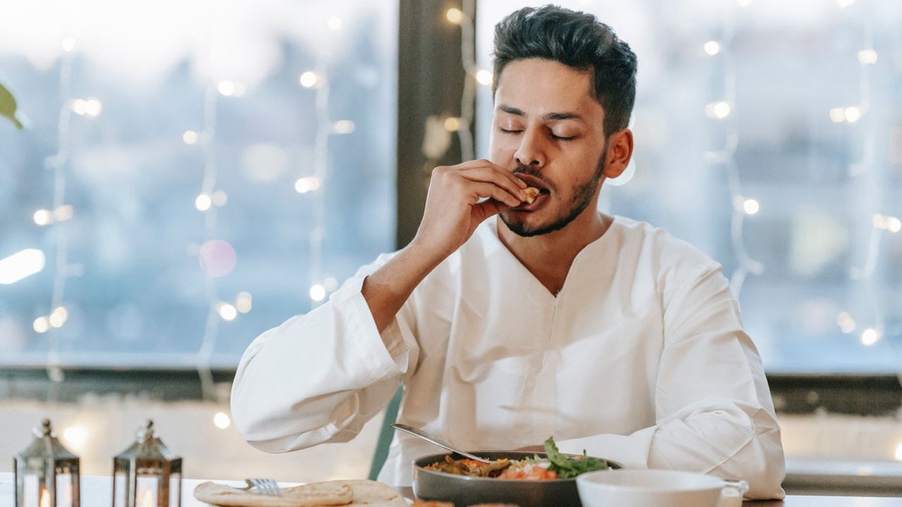 Ilustrasi Muslim, puasa, buka puasa, sahur. (Photo by Michael Burrows from Pexels)