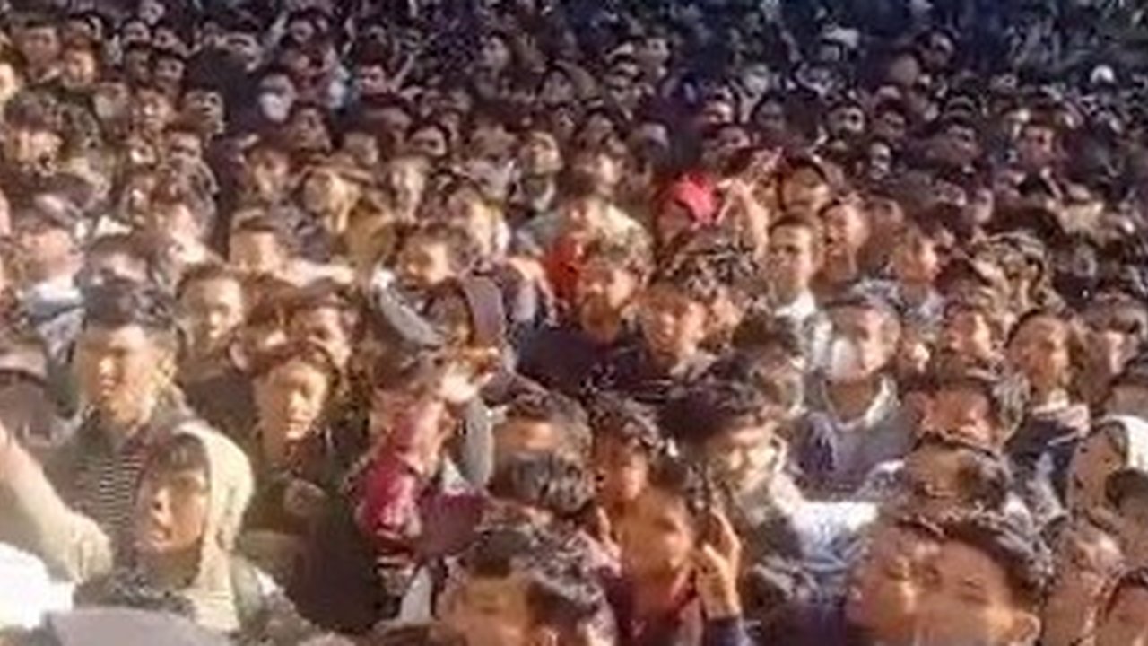 Cerita Peserta Job Fair Cikarang Berujung Ricuh, Tak Ada Parkir hingga Panitia Tak Siap
