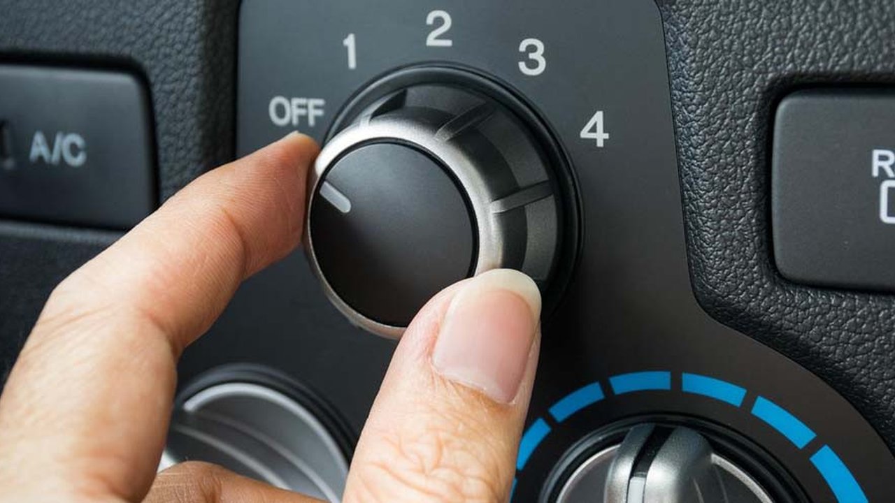Tanda-Tanda Kerusakan Kompresor AC Mobil dan Dampaknya yang Harus Diketahui