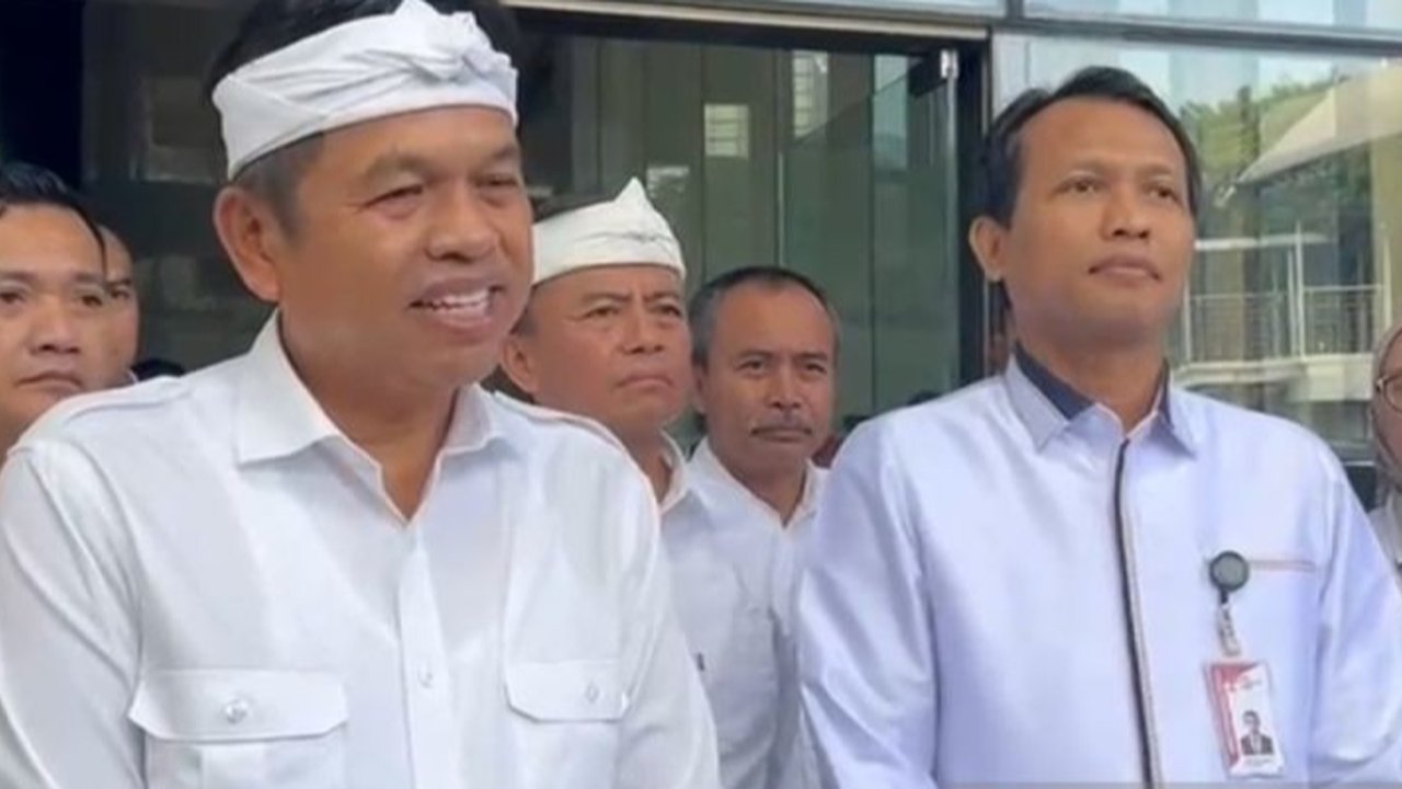 Gubernur Jawa Barat Dedi Mulyadi bertemu KPK membahas realokasi anggaran Pemprov Jabar sebesar Rp5 triliun untuk sektor pendidikan dan infrastruktur.