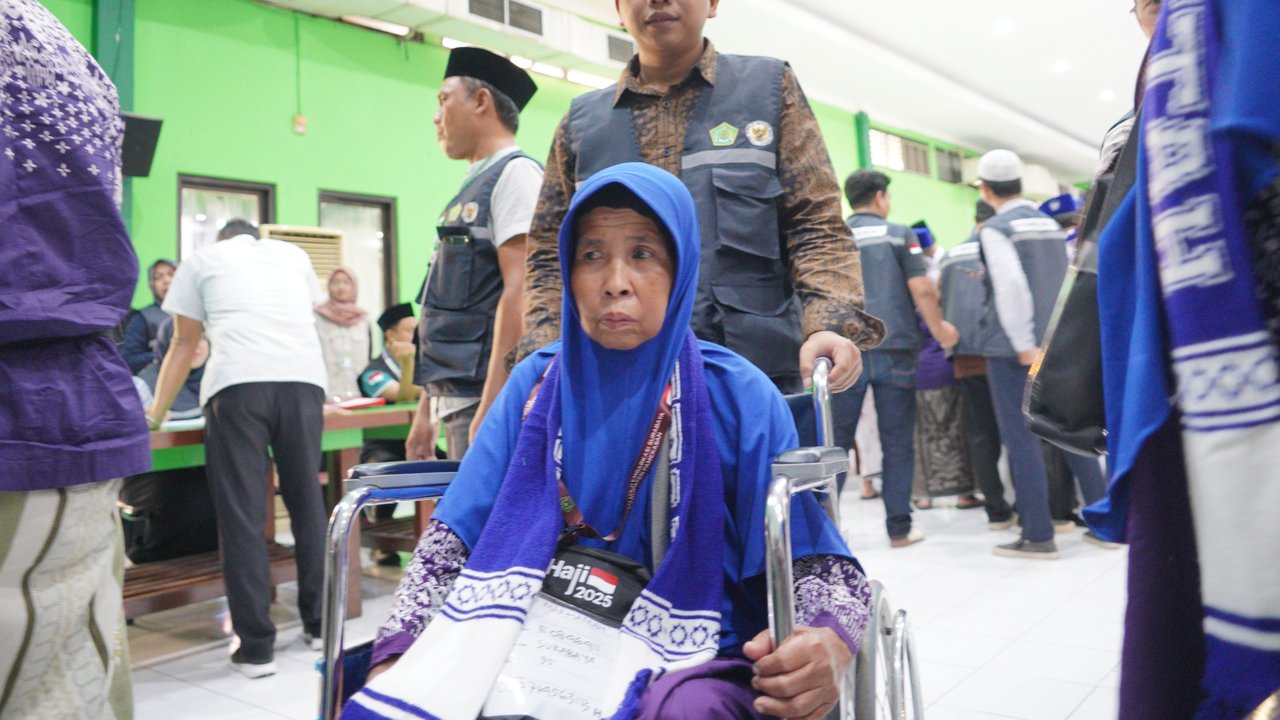 Cerita Mbah Marhamah Naik Haji di Umur 104 Tahun