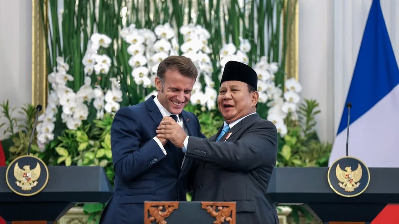 Presiden Prabowo bersama Presiden Prancis Emmanuel Macron