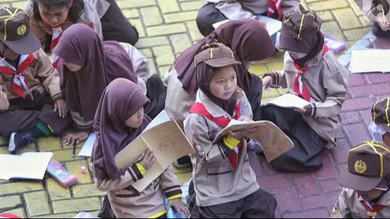 Dalam putusannya, MK menyatakan, frasa