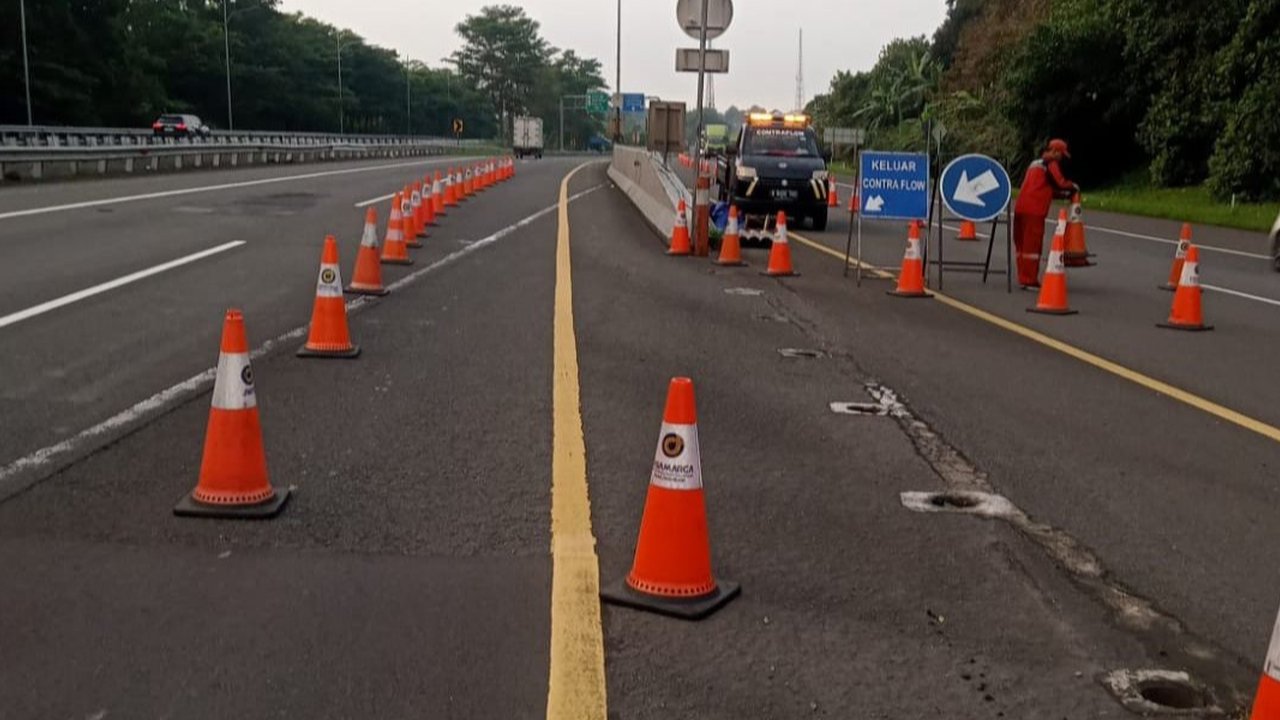 Contraflow di Tol Jagorawi Arah Puncak Dihentikan