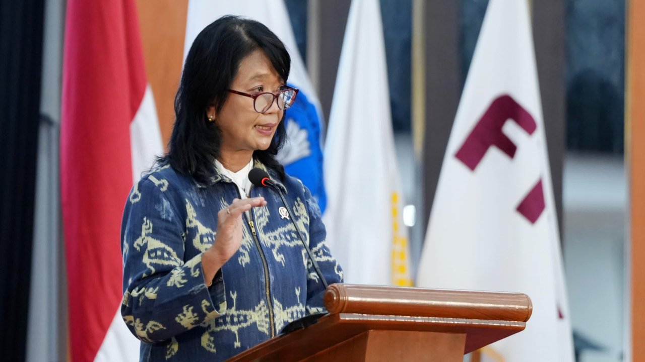 Wamen PU Diana Kusumastuti menghadiri Orasi Ilmiah Guru Besar ITERA