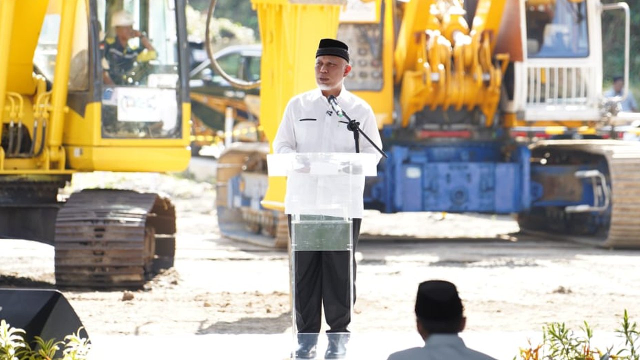 Menteri PU Dody Hanggodo Groundbreaking Flyover Panorama I di Padang