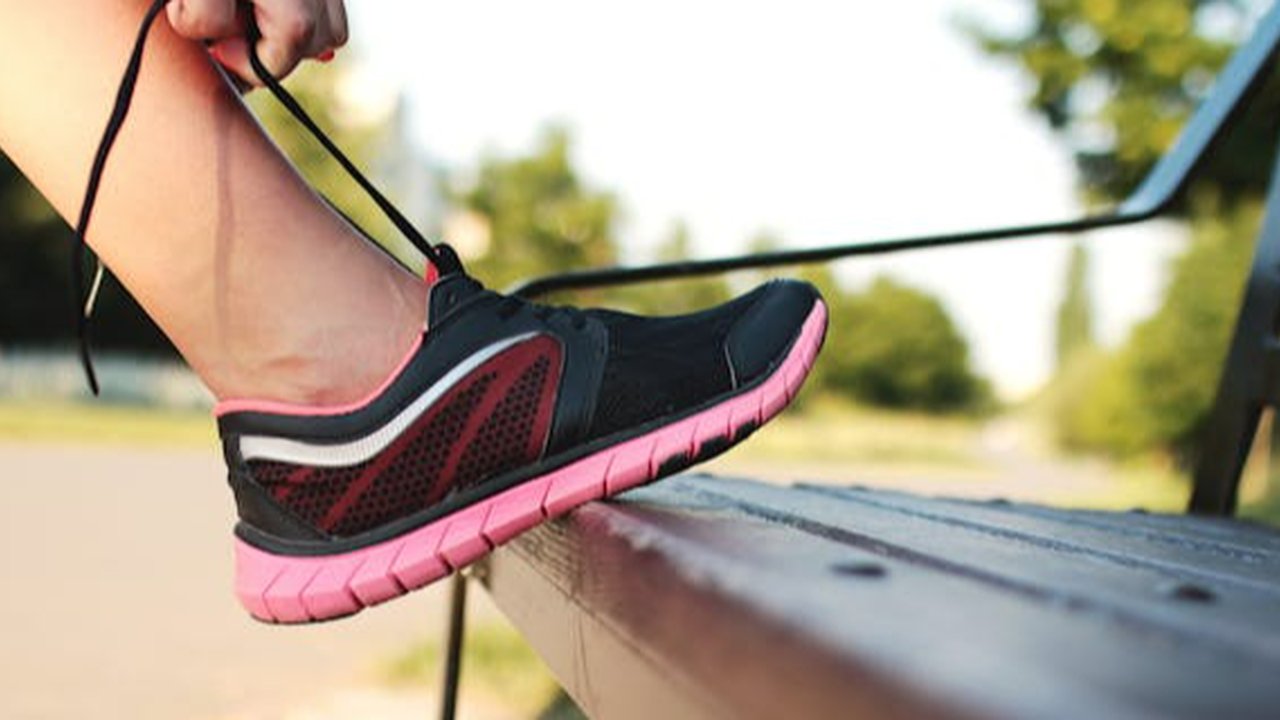 Olahraga Pagi yang Ideal: Jalan Kaki atau Jogging?