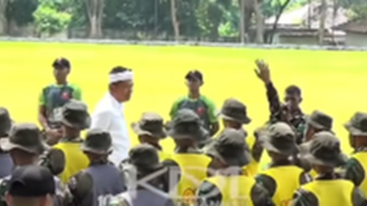 Dua Mata Pisau di Balik Kebijakan Dedi Mulyadi Gembleng Anak Nakal di Barak Militer
