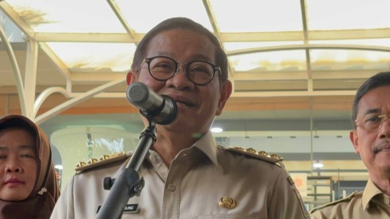 Gubernur DKI Jakarta, Pramono Anung Wibowo, meminta penyesuaian jadwal dan penambahan kapasitas daycare Balai Kota untuk mengakomodasi jam kerja orang tua.