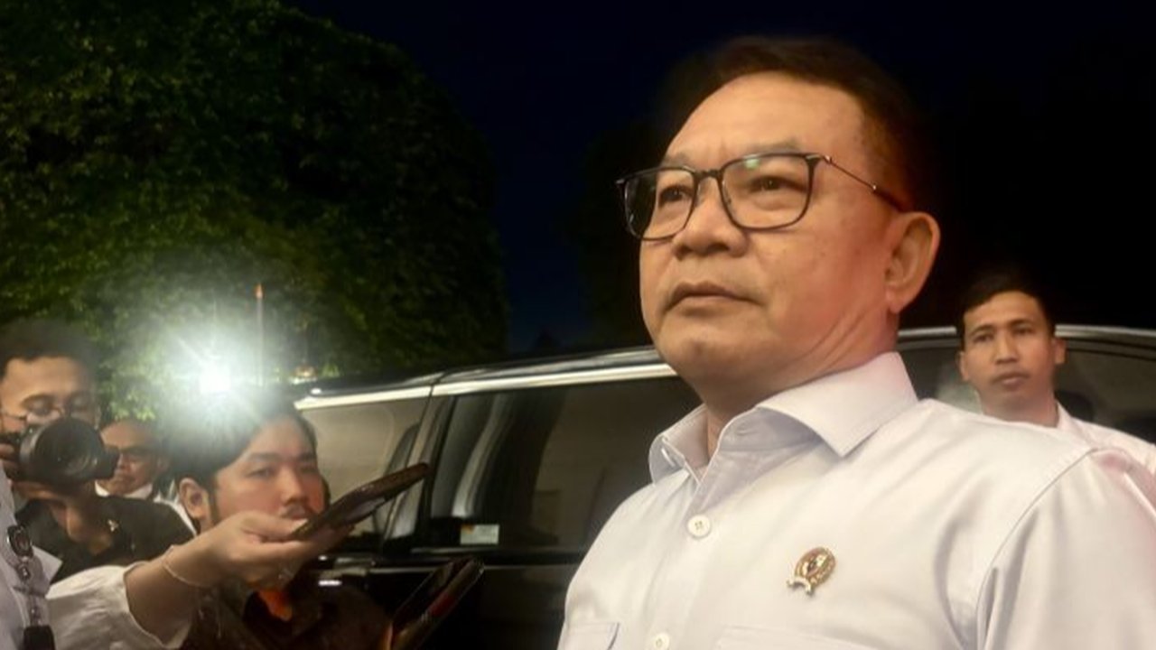 Penasihat Khusus Presiden, Jenderal Dudung Abdurachman, menyampaikan bahwa Presiden Prabowo Subianto memperhatikan masalah ormas yang meresahkan dan meminta ormas untuk bersinergi dengan pemerintah.