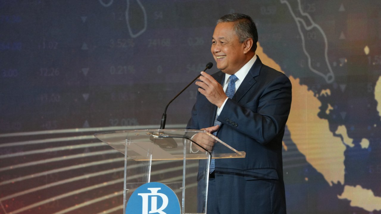 Sosok Perry Warjiyo, Anak Petani Miskin Pencetus QRIS yang Bikin Presiden AS Donal Trump Pusing