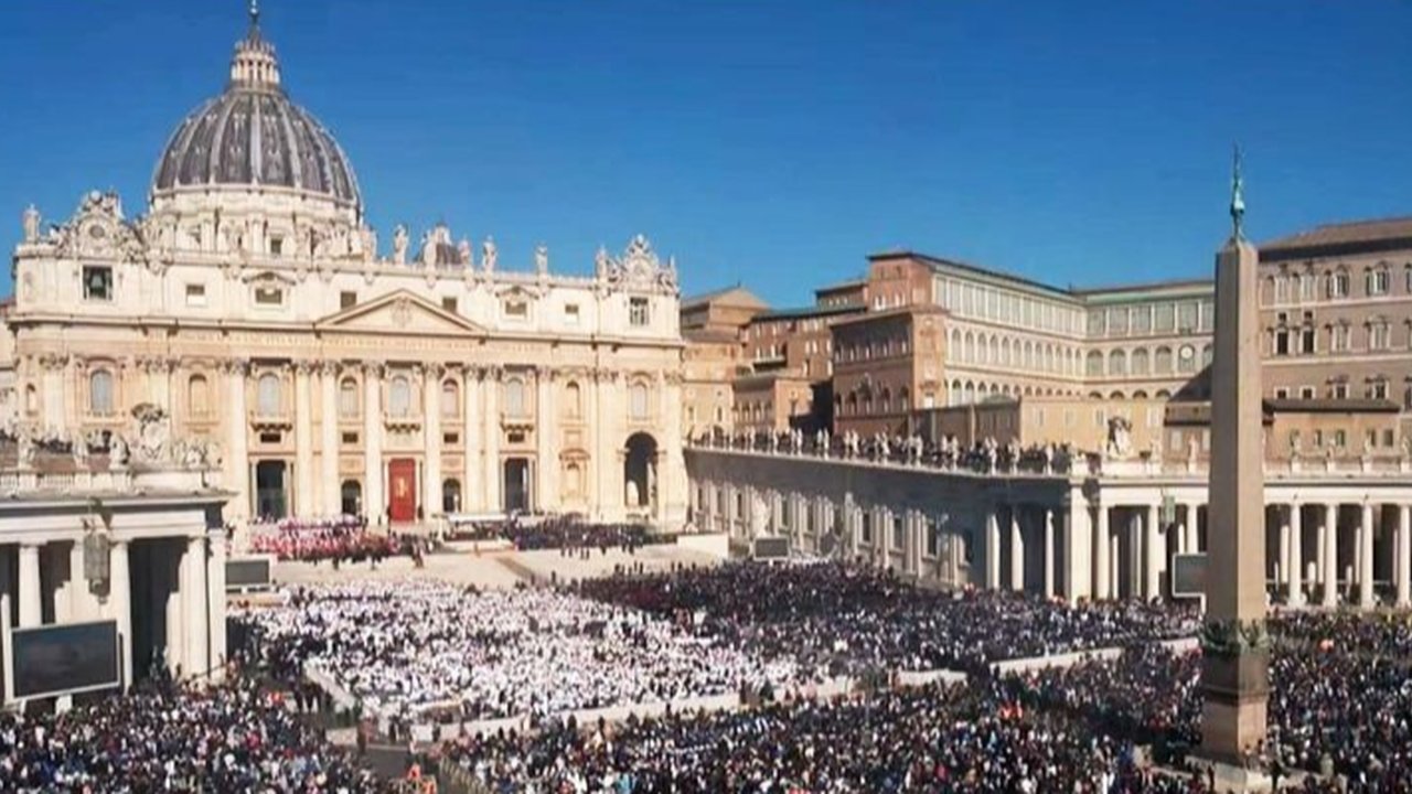 Jelang Konklaf, Sinyal Ponsel Dimatikan di Seluruh Vatikan