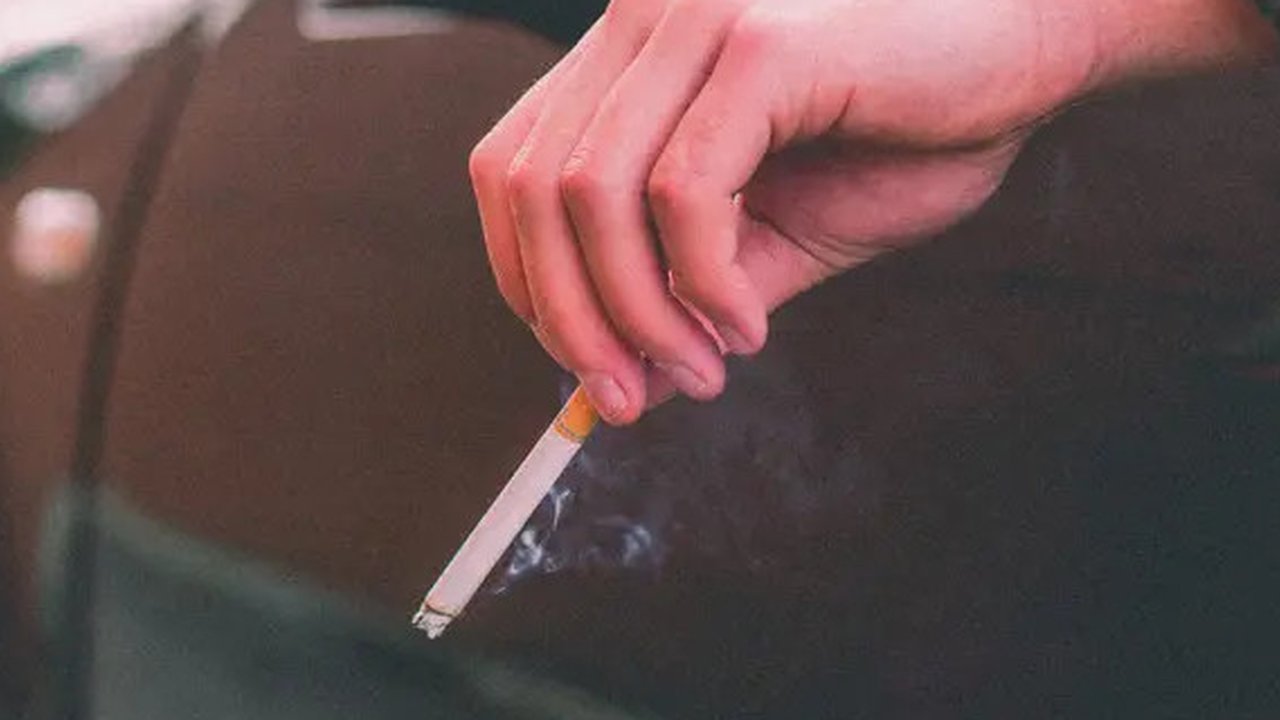 bahaya asap rokok/copyrigt: unsplash/phillipe goulet