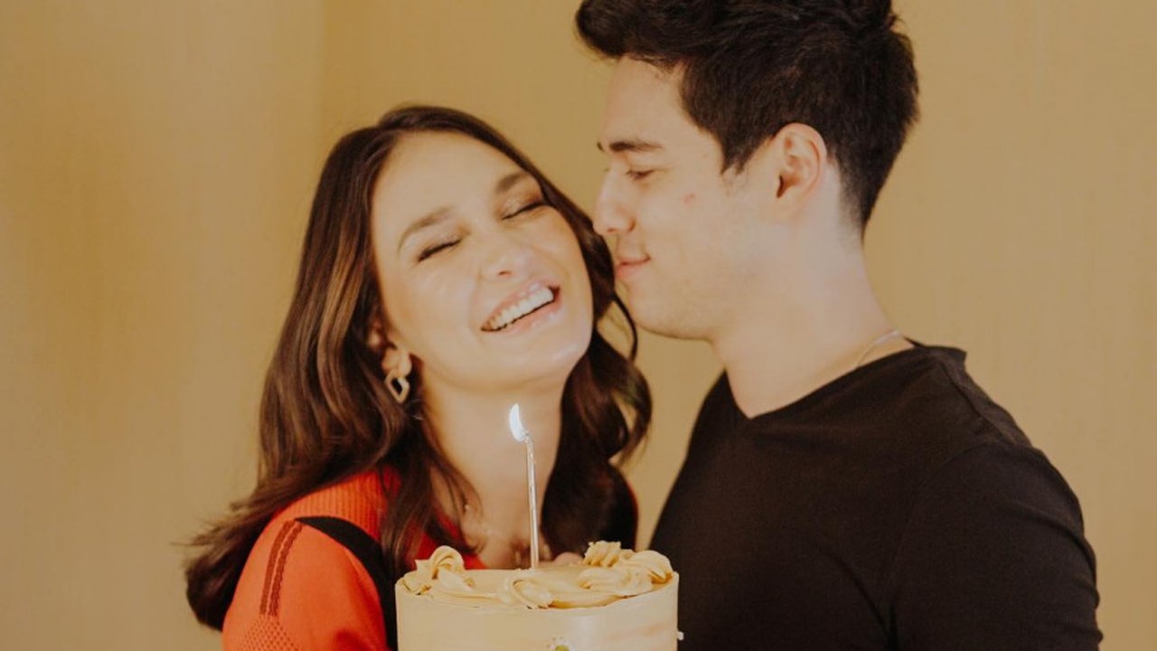ilustrasi luna maya dan maxime bouttier