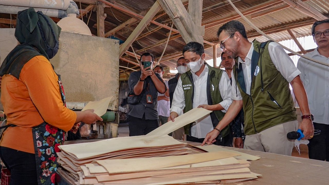 Menhut Raja Juli Antoni di Yogyakarta