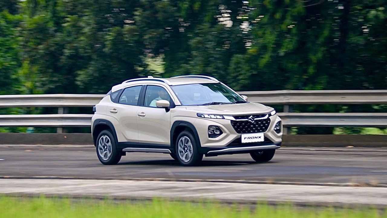 Pengujian sistem Adaptive Cruise Control (ACC) dan Lane Keeping Assist (LKA) pada Suzuki Fronx.