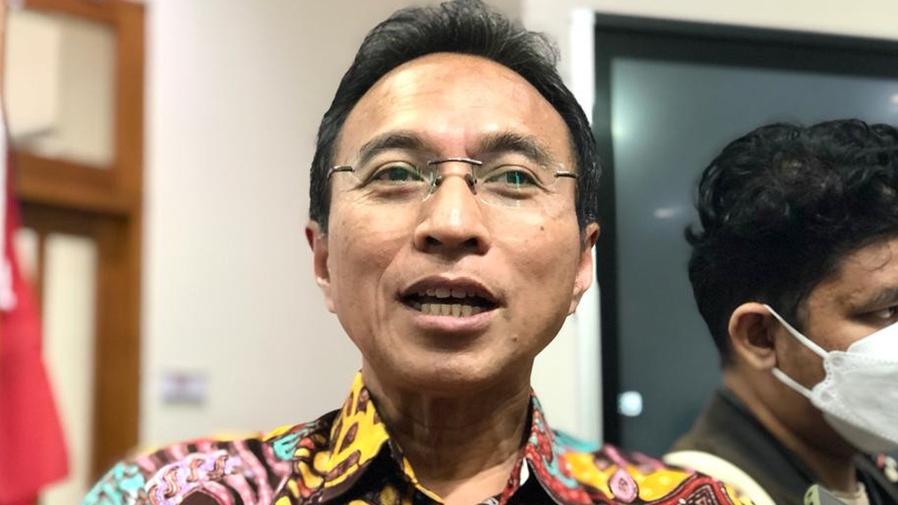 Ketua IDAI Piprim Basarah Yanuarso soal anak SMA/SMK di NTT masuk jam 5 pagi. (Foto: Ade Nasihudin)
