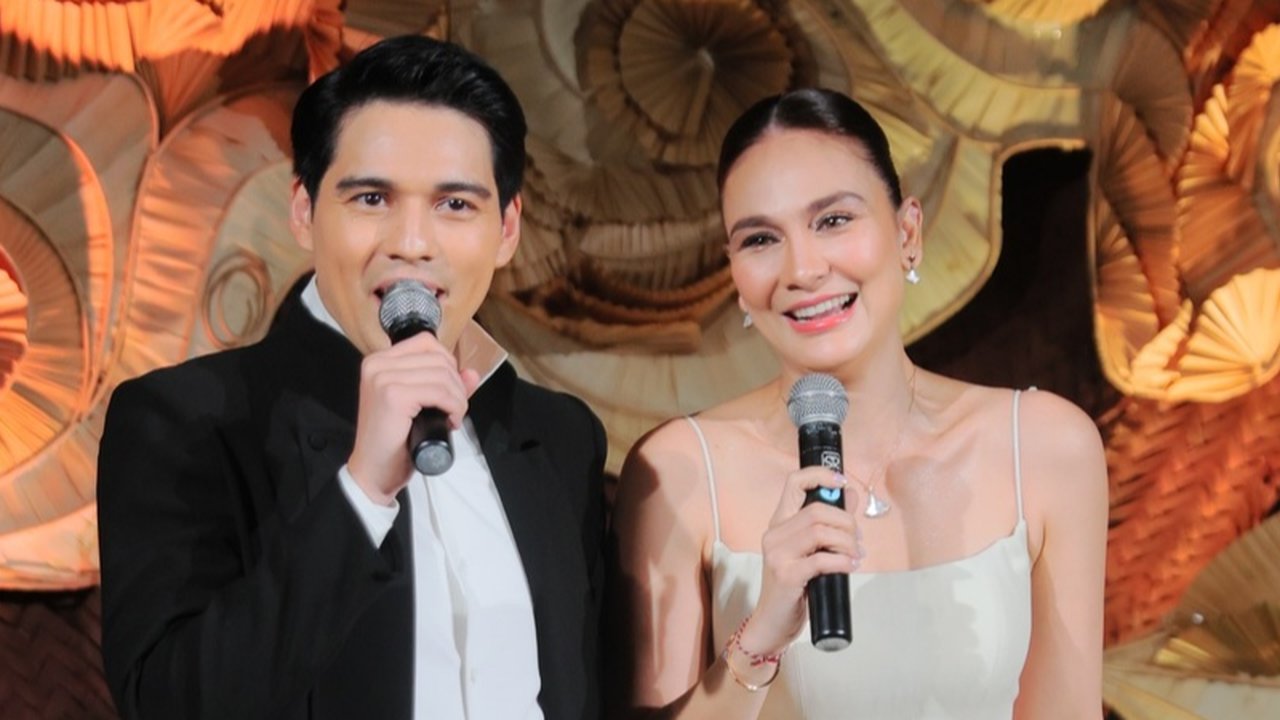 Gelar Resepsi Tertutup, Intip 10 Potret Pesta Pernikahan Meriah Luna Maya dan Maxime Bouttier yang di-Spill Para Sahabat