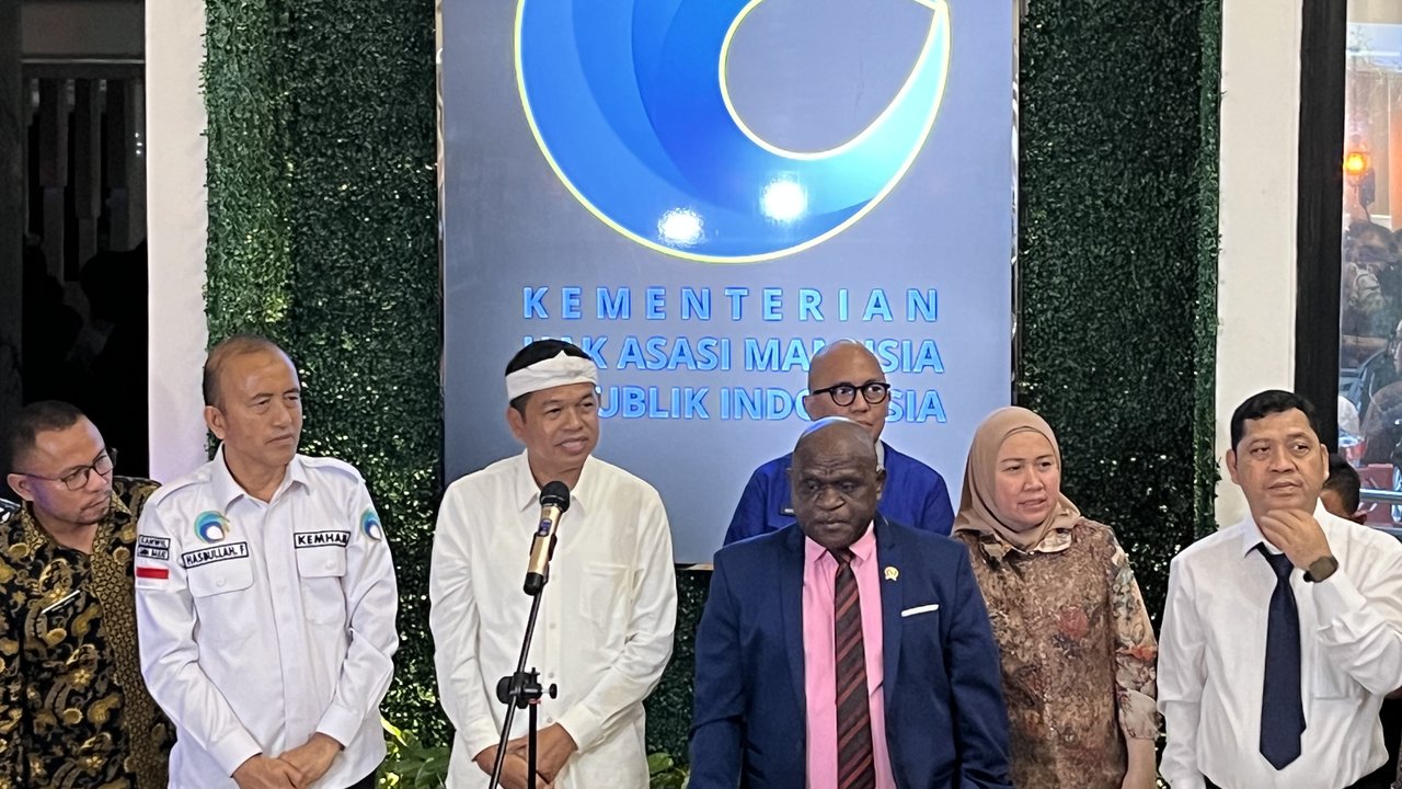 Gubernur Jabar Demul temui Menteri HAM Natalius Pigai