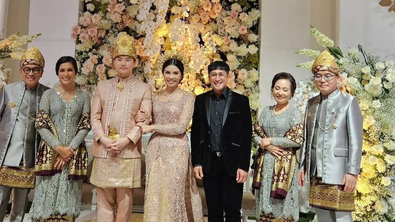 Potret Pernikahan Putri Helmy Yahya Jadi Ajang Reuni Para Selebritis