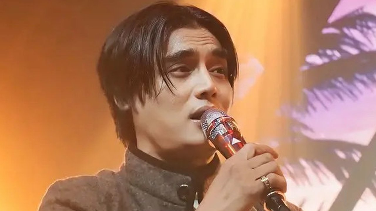 Setelah Rhoma Irama dan Charly Setia Band umumkan pembebasan royalti bagi musisi yang ingin bawakan lagu karya mereka, Denny Chasmala bersuara. (Foto: Dok. Instagram @soundbest.pro/ @charl