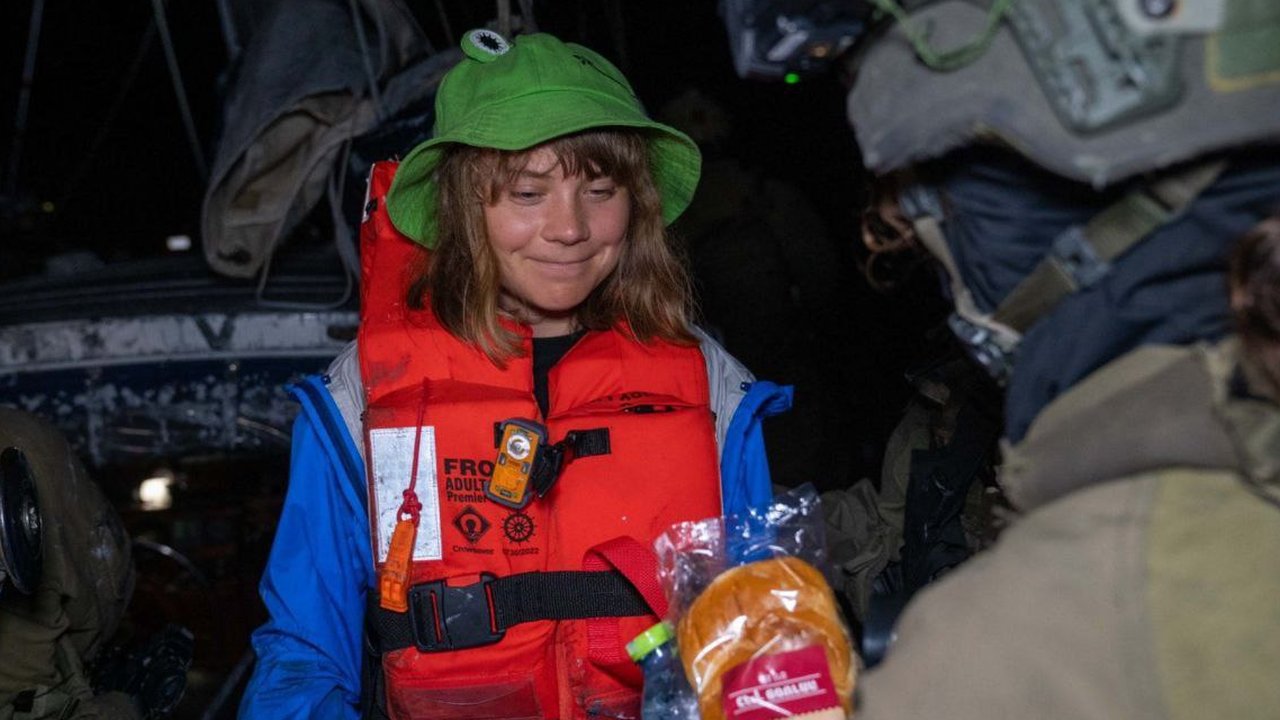 Greta Thunberg: Climate Activist Carrying Palestinian Aid Stopped by Israeli Soldiers