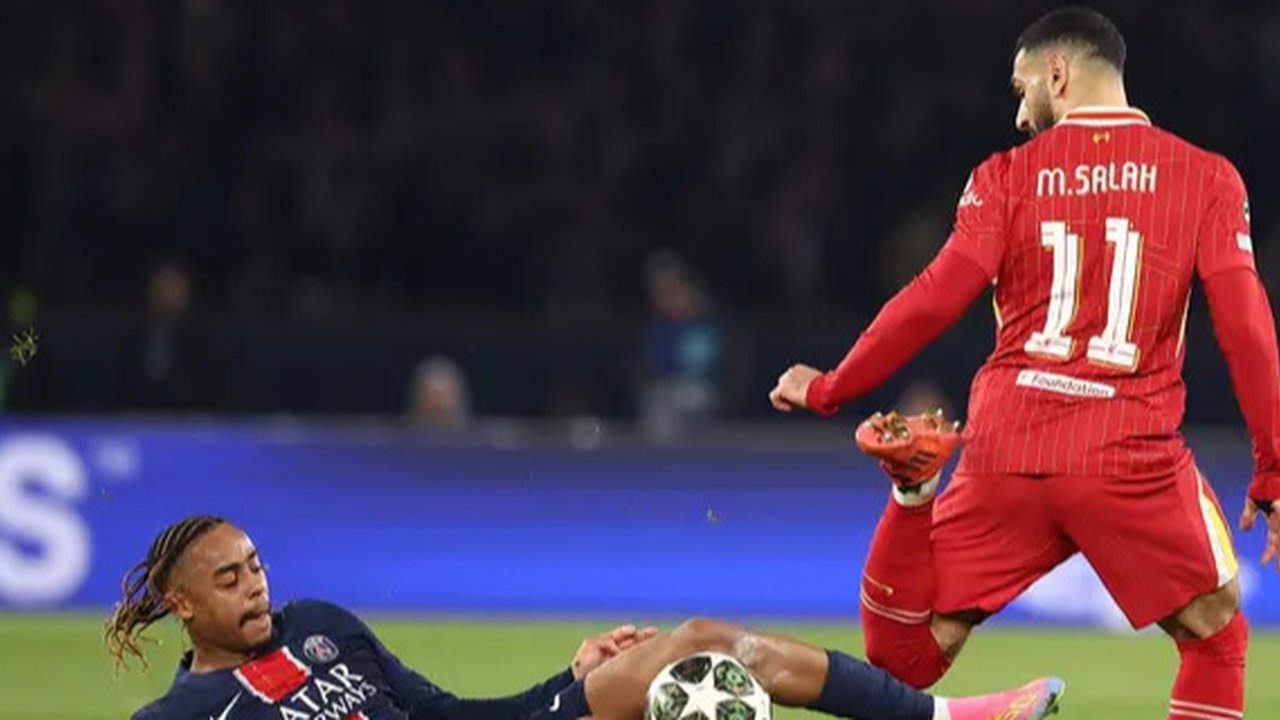 Tujuh gol PSG dicetak oleh pemain berbeda. Bradley Barcola membuka keunggulan lewat golnya di menit ke-20. (Thibaud MORITZ/AFP)