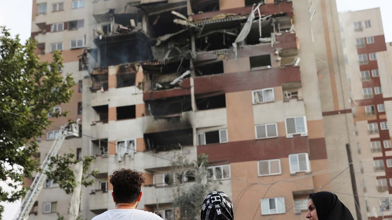 serangan israel ke iran