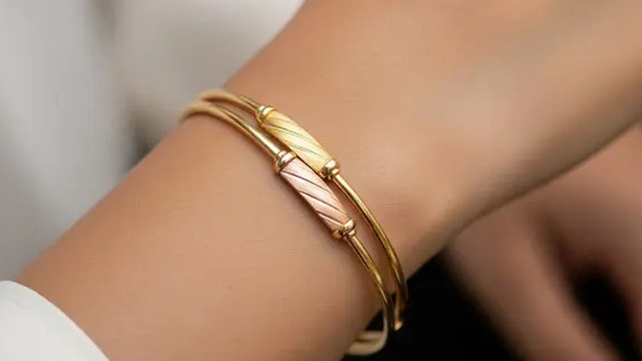 Model Gelang Emas Terbaru. Foto: Gemini