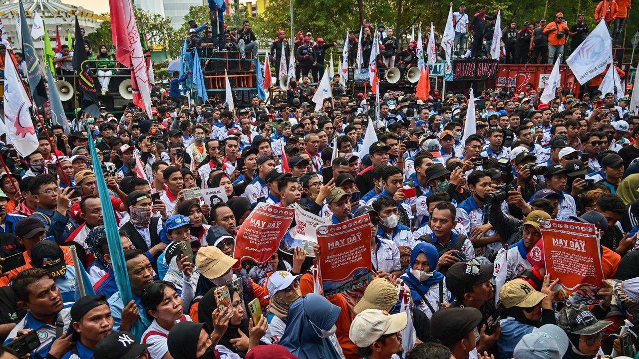 Pemprov Jateng Larang Perusahaan Pekerjakan Anak Putus Sekolah, Siapkan Beasiswa Pendidikan