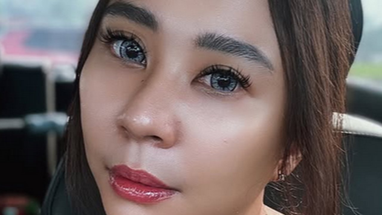 Suami Chikita Meidy Terjerat Judol Hingga Rugikan Bisnis Skincare Ratusan Juta Rupiah!