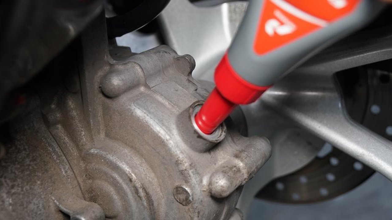 5 Rekomendasi Memilih Oli Gardan yang Tepat untuk Kendaraan Anda