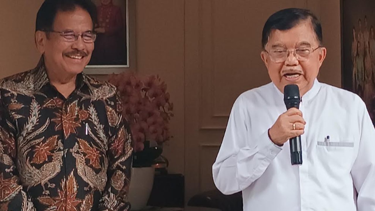 Mendagri Muhammad Tito Karnavian usai Rapat Koordinasi Tingkat Menteri