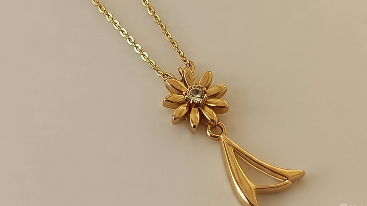 Kalung Emas Model Bunga 10 Gram