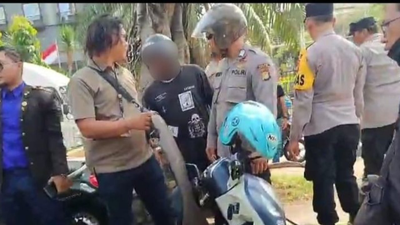 Viral Debt Collector Diduga Rampas Mobil dan Peras Korban Rp25 Juta di Stasiun Whoosh Halim