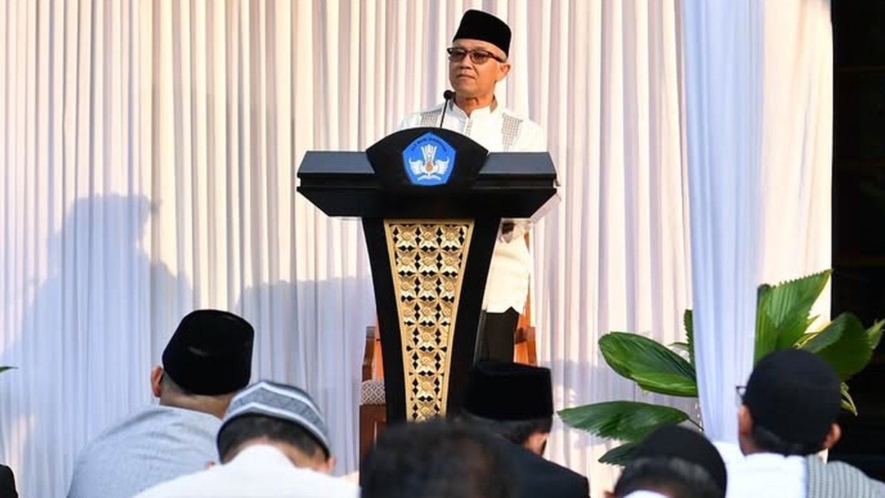 Wakil Menteri Pendidikan Dasar dan Menengah (Wamendikdasmen) Atip Latipulhayat